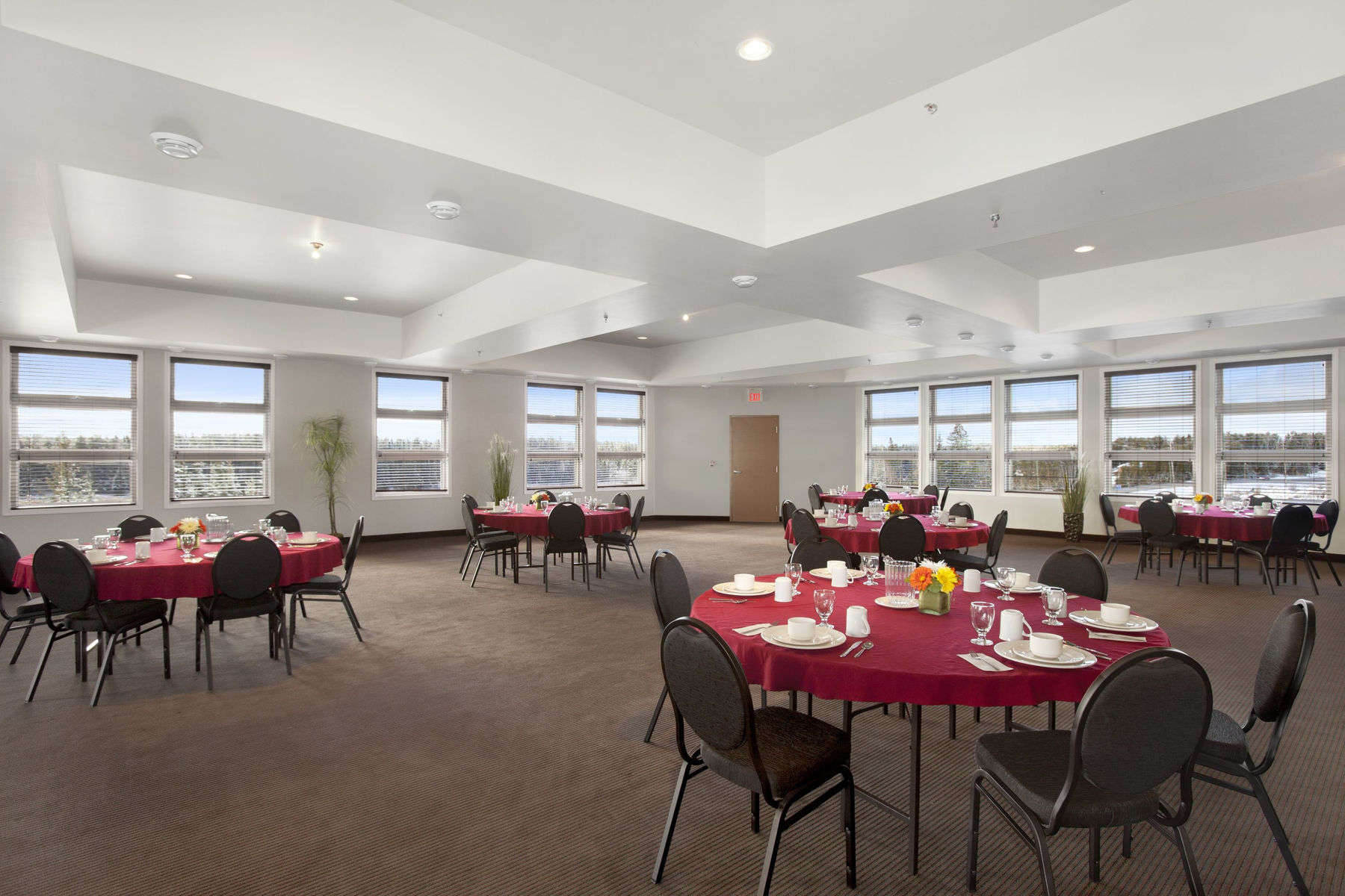 Super 8 Hotel, Interiors, Red Lake, ON